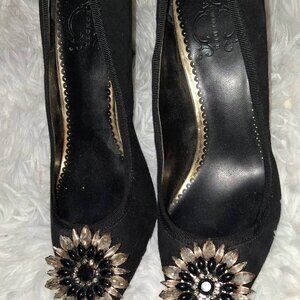 **Attention! Black Suede Dressy Pumps By Wonder, Size